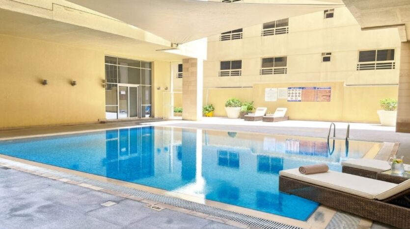 LUXURIOUS FULLY FURNISHED 3-BEDROOM APARTMENT FOR RENT
