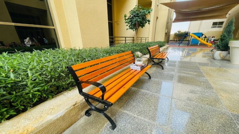 LUXURIOUS FULLY FURNISHED 3-BEDROOM APARTMENT FOR RENT