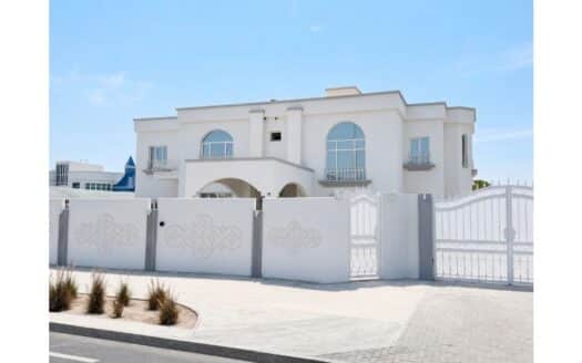 STANDALONE 5-BEDROOM VILLA | AL DAFNA